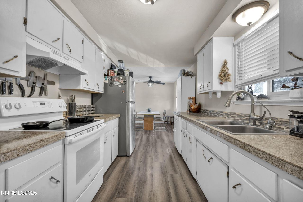 2075 Buckskin Drive, Washoe Valley, NV 89704 Photo