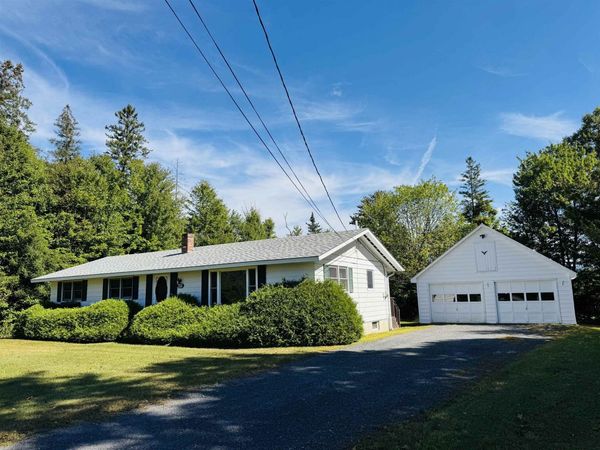 225 Lyndon Heights Drive, Lyndon, VT 05851