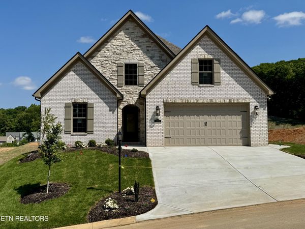 9933 Rio Bravo Lane, Knoxville, TN 37922