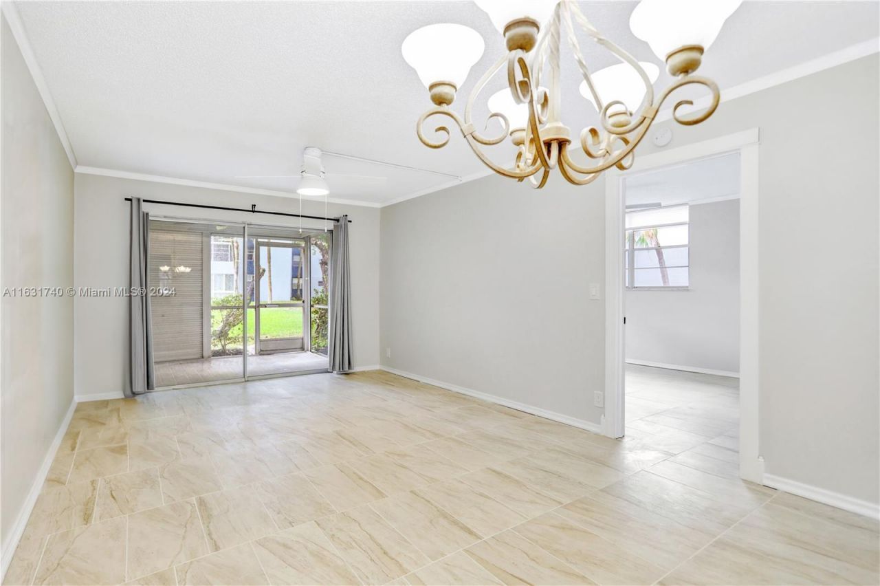 3160 Holiday Springs Boulevard, Unit 7-104, Margate, FL 33063 Photo