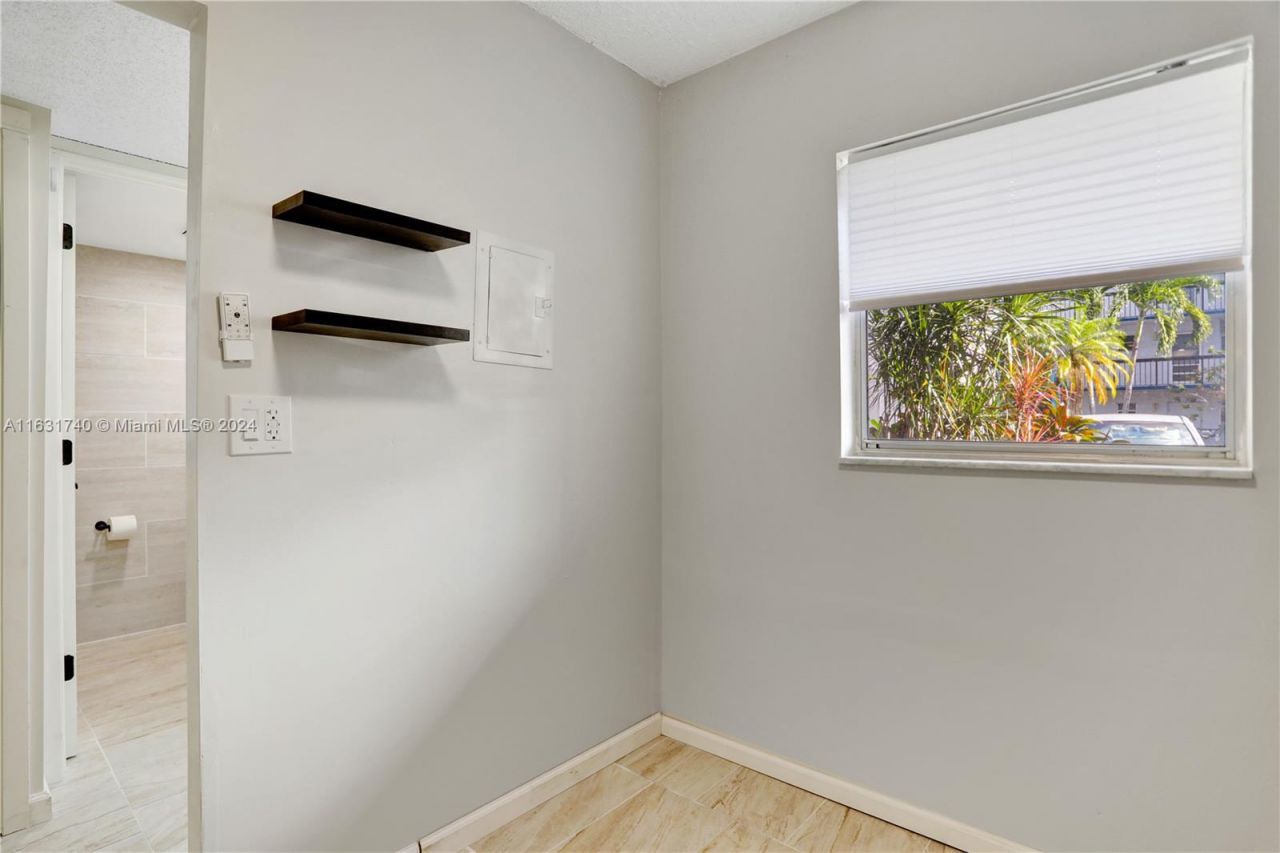 3160 Holiday Springs Boulevard, Unit 7-104, Margate, FL 33063 Photo