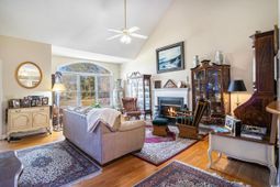 414 Staghorn Ln. photo 4