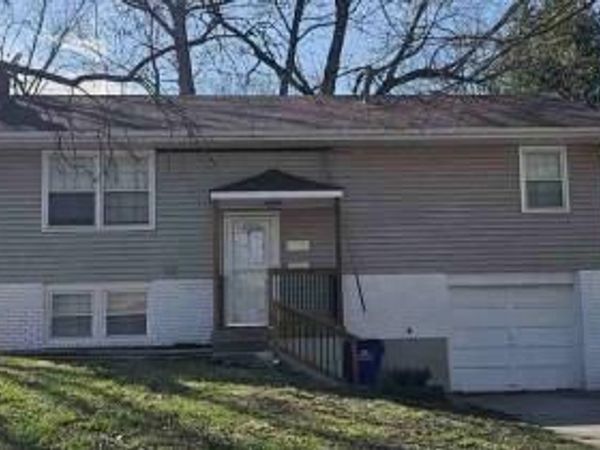 13420 Belmead Avenue, Grandview, MO 64030