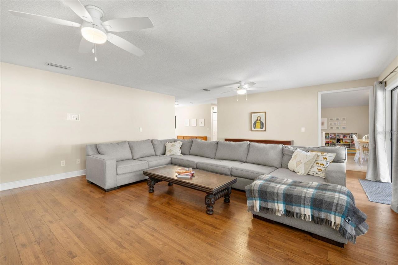 12803 Rain Forest Street, Temple Terrace, FL 33617 Photo