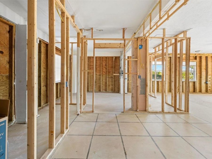 Property Image 82