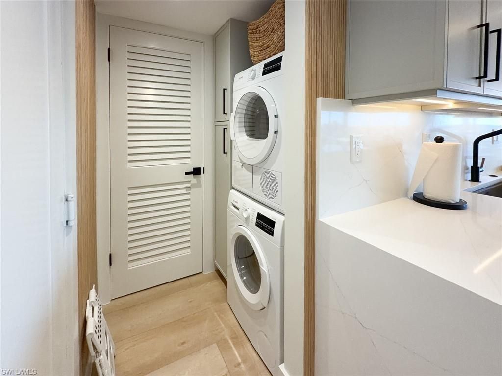 3430 Gulf Shore Blvd N, Unit 5C, Naples, FL 34103 Photo