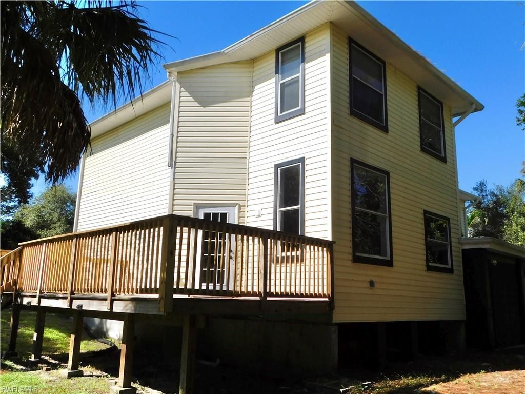 16990 Laurelin Ct, North Fort Myers, FL 33917 Photo