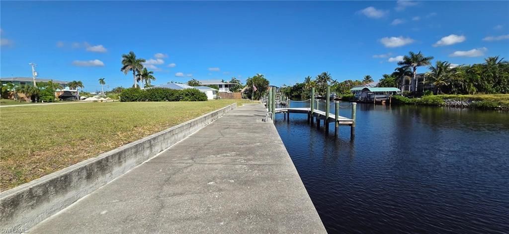 3210 Stabile Rd, Saint James City, FL 33956 Photo