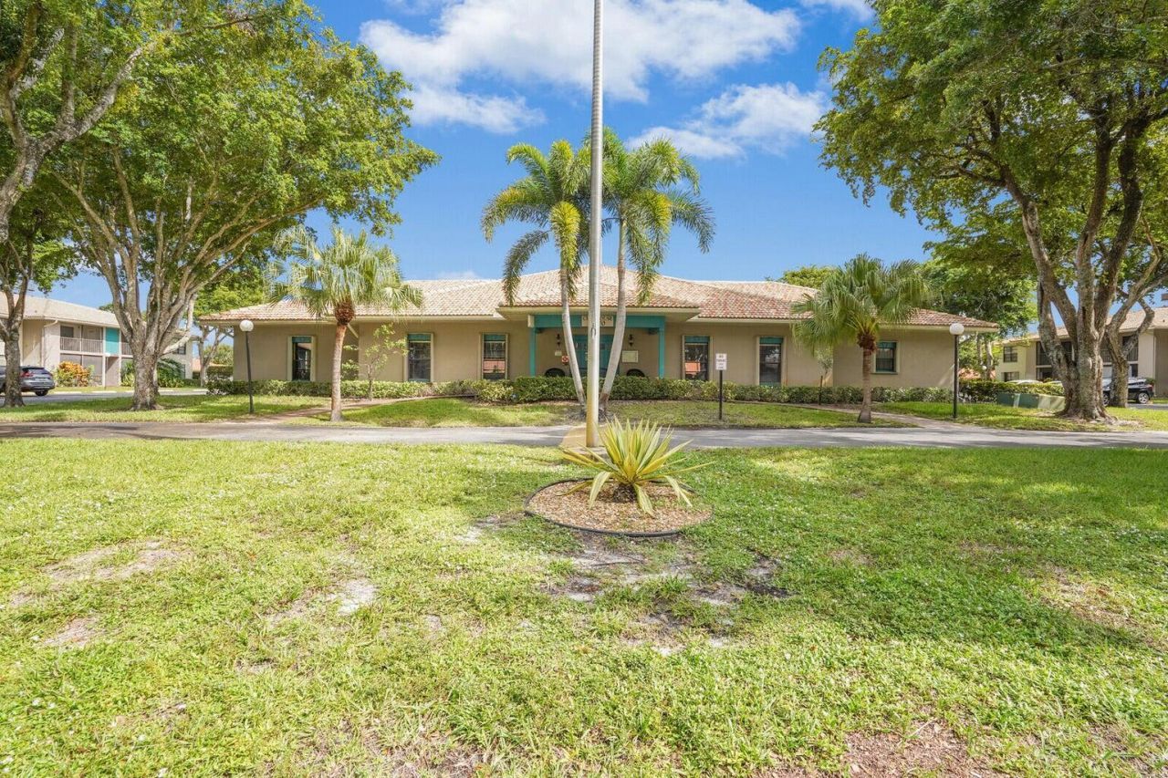 9840 Pineapple Tree Drive, Unit 103, Boynton Beach, FL 33436 Photo
