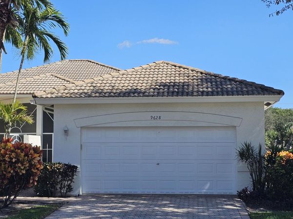 9628 Crescent View Drive N, Boynton Beach, FL 33437