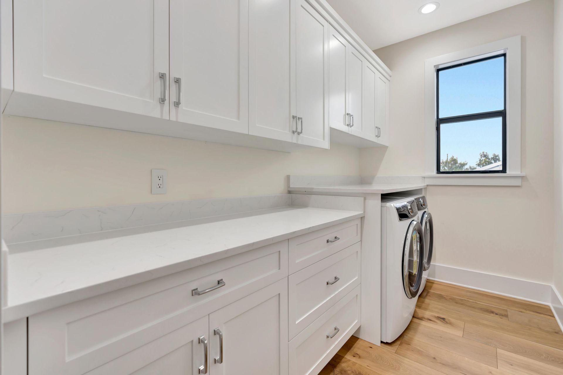 245 Alhambra Place, West Palm Beach, FL 33405 Photo