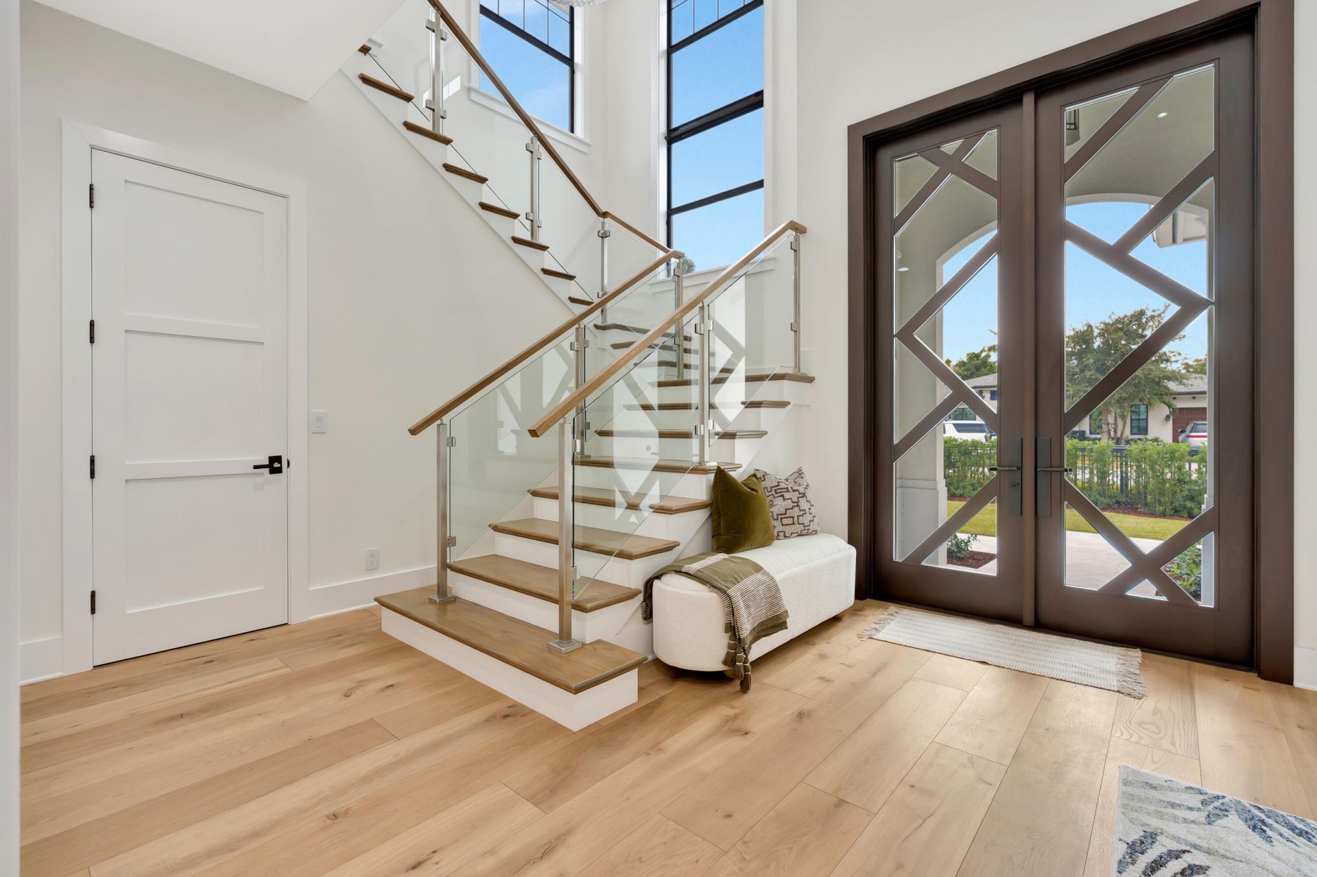 245 Alhambra Place, West Palm Beach, FL 33405 Photo