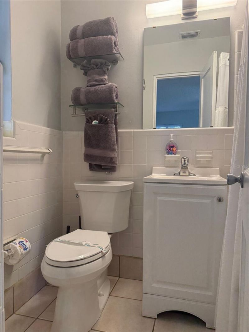 170 Roosevelt Drive, Unit 10, Sarasota, FL 34236 Photo