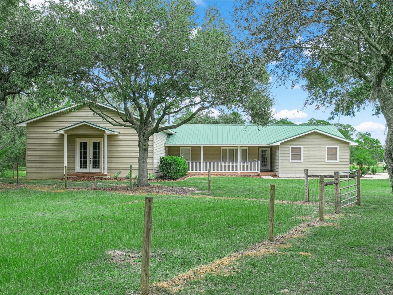 3963 Mammoth Grove Road, Lake Wales, FL 33898 Photo