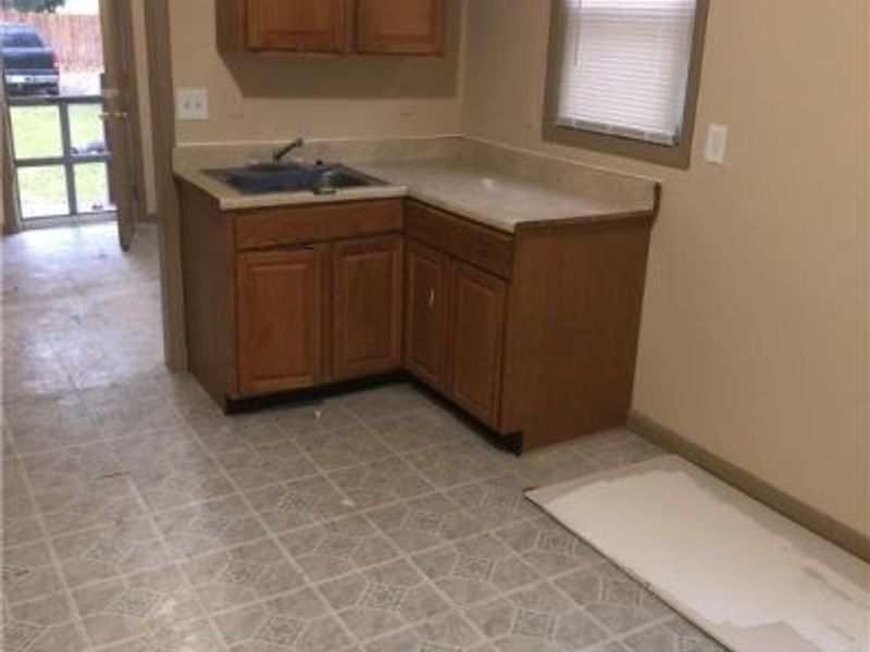 3539 W 50th Street, Cleveland, OH 44102 Photo 4