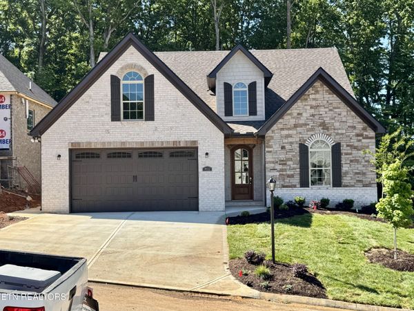 9932 Rio Bravo Lane, Knoxville, TN 37922