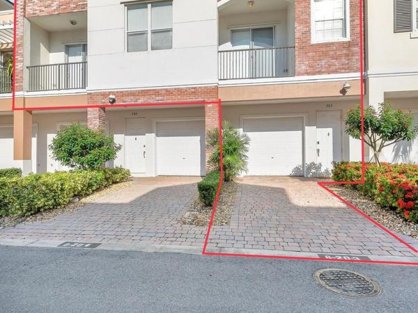 10280 SW Stephanie Way, Unit 8203, Port Saint Lucie, FL 34987