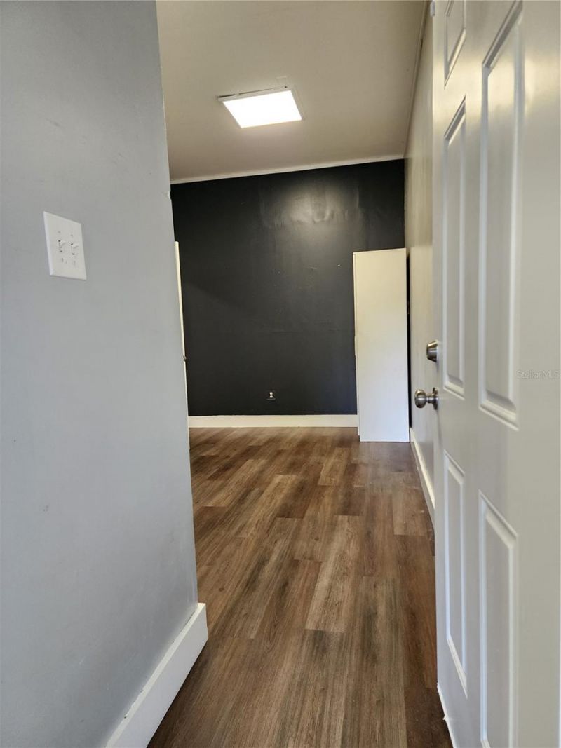 24247 Wolf Branch Road, Sorrento, FL 32776 Photo