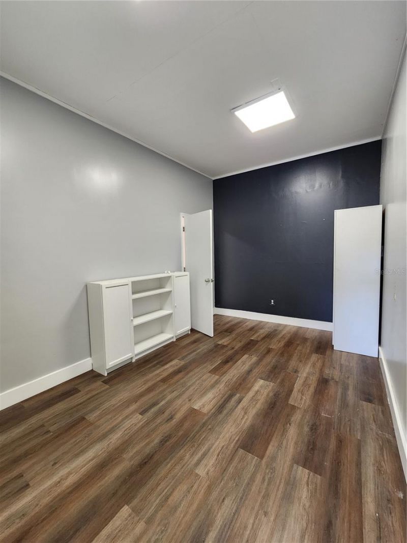 24247 Wolf Branch Road, Sorrento, FL 32776 Photo