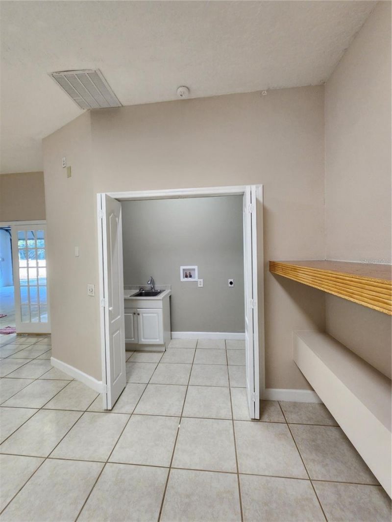 24247 Wolf Branch Road, Sorrento, FL 32776 Photo