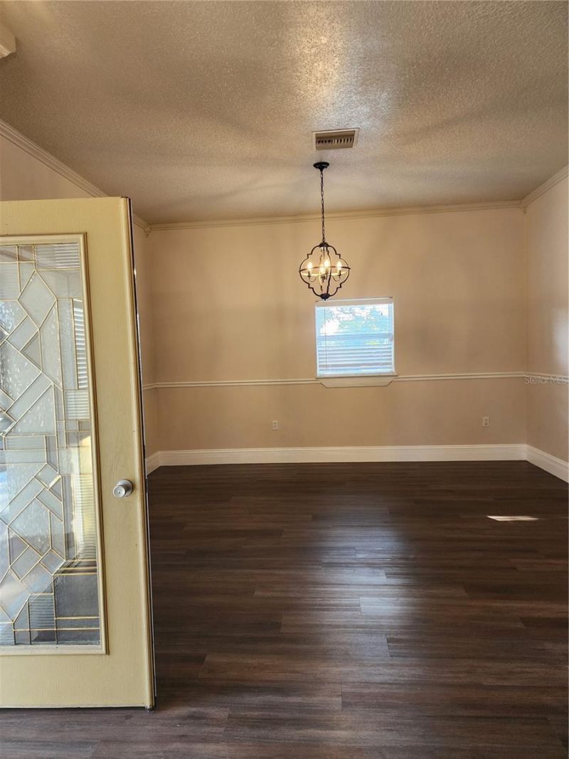 24247 Wolf Branch Road, Sorrento, FL 32776 Photo