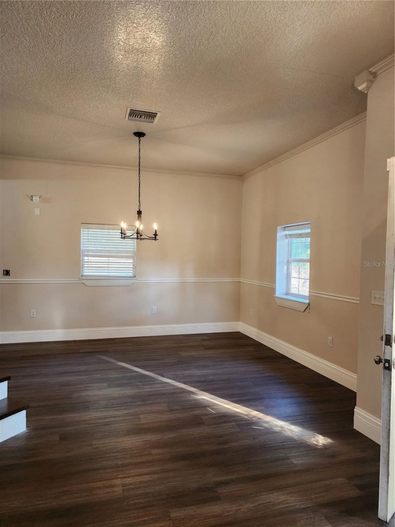 24247 Wolf Branch Road, Sorrento, FL 32776 Photo