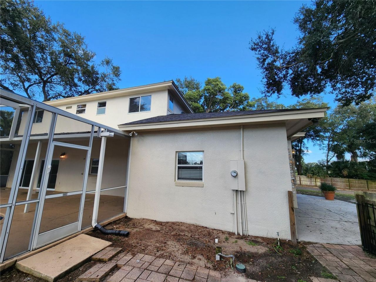 24247 Wolf Branch Road, Sorrento, FL 32776 Photo