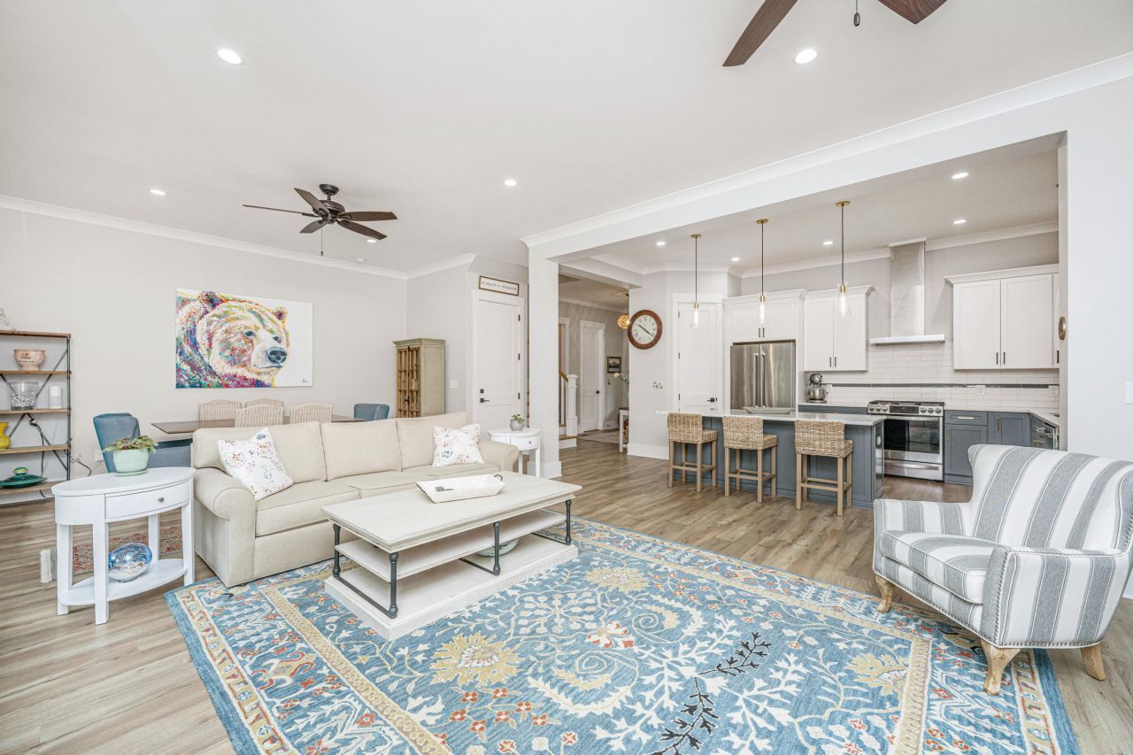 3635 Pandora Drive Photo 9