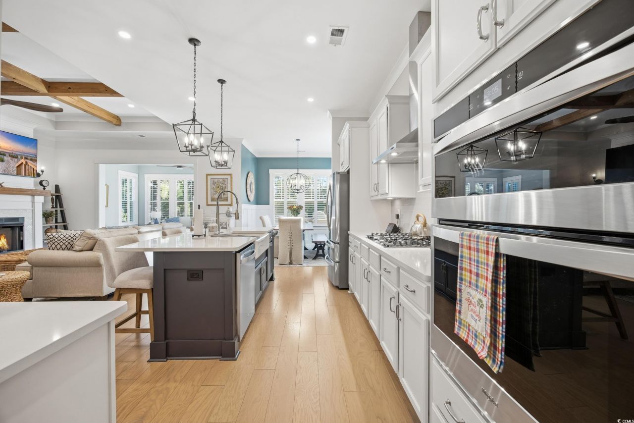 121 Black Water Dr. Photo 10