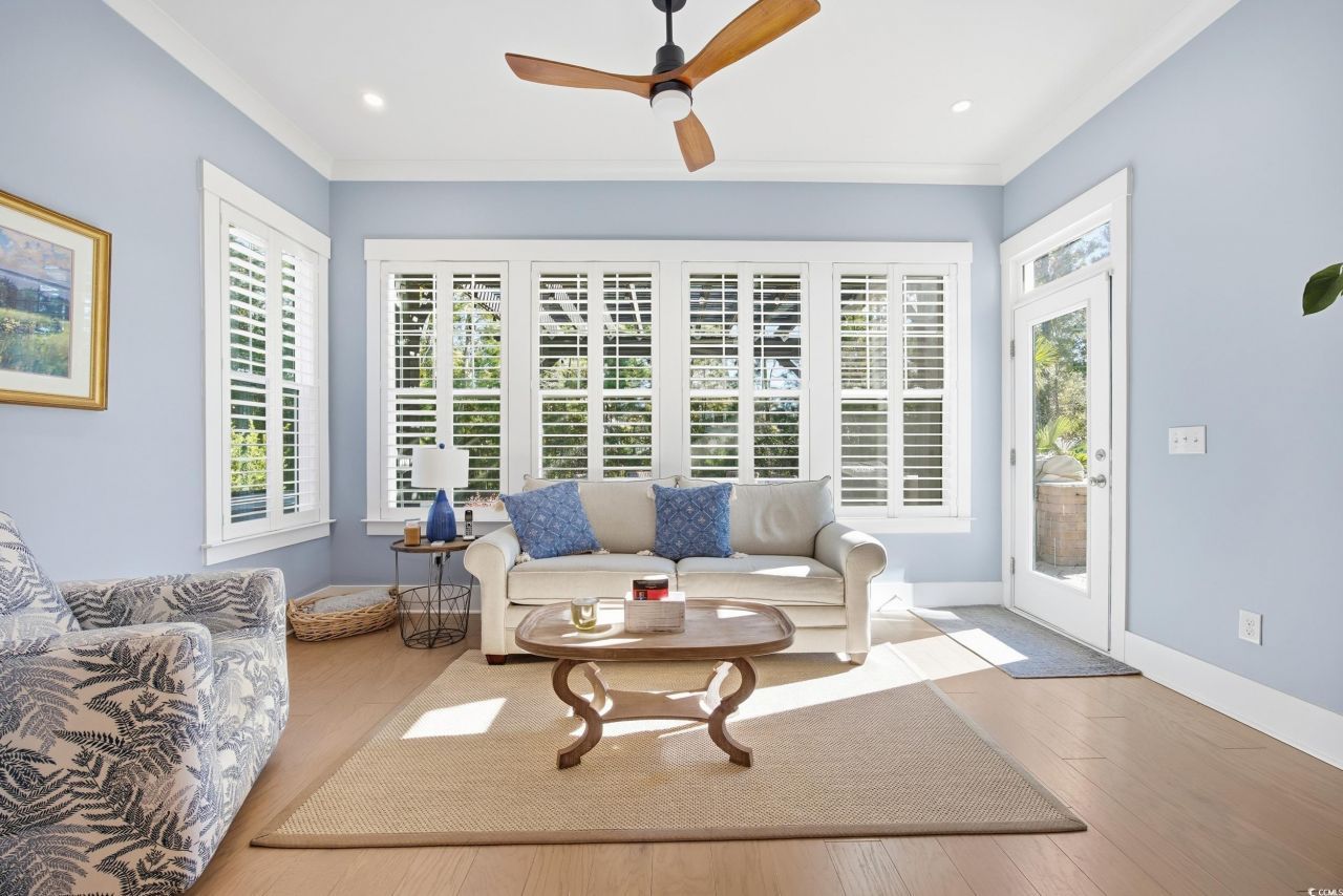 121 Black Water Dr. Photo 14