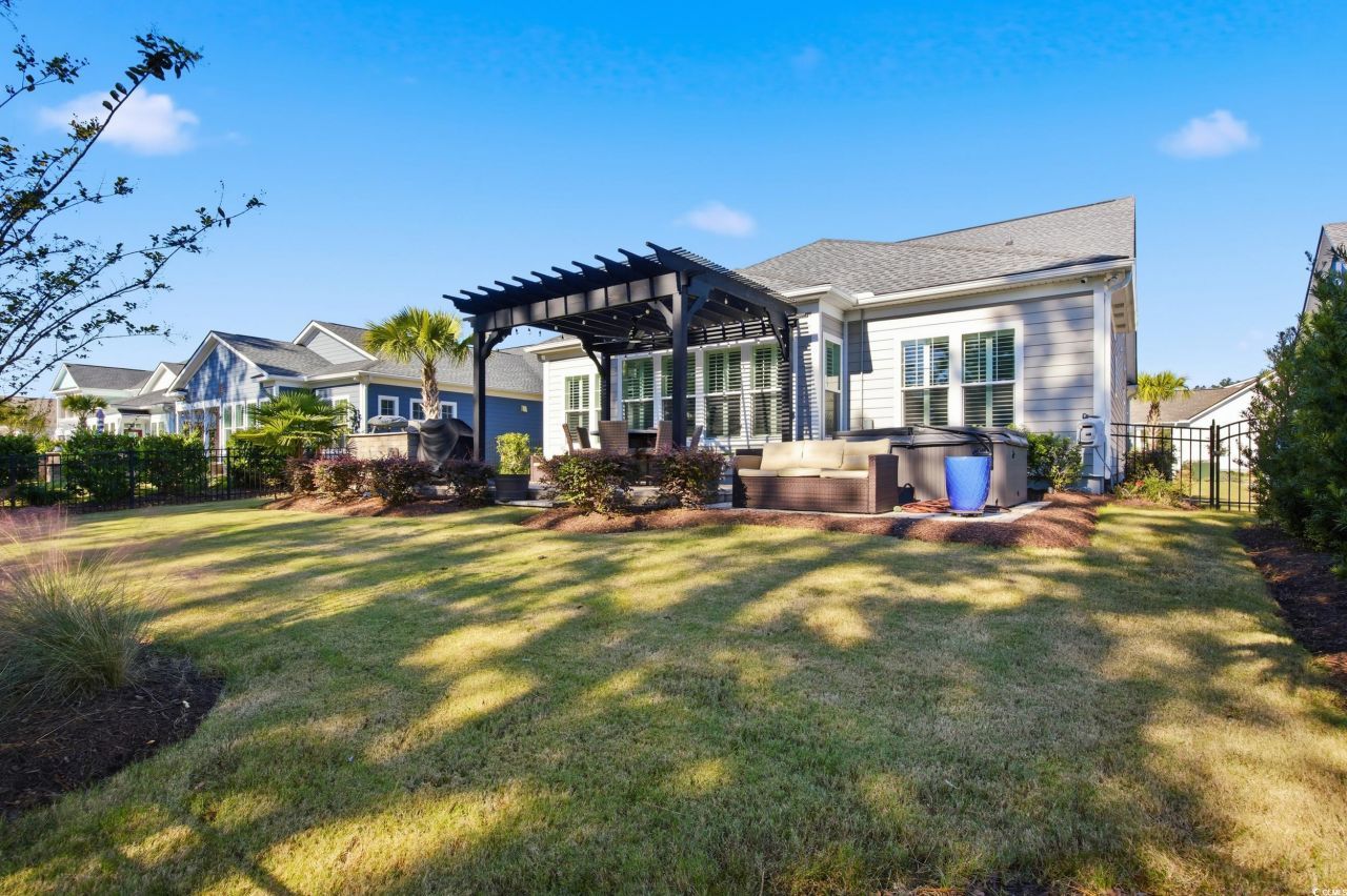 121 Black Water Dr. Photo 36