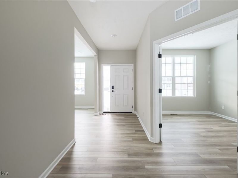 11055 Davids Court, Columbia Station, OH 44028 Photo 3