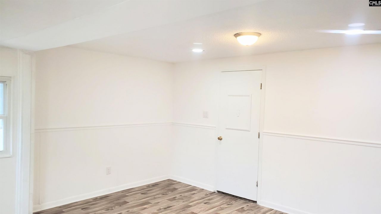 1107 Ardis Road Photo 22