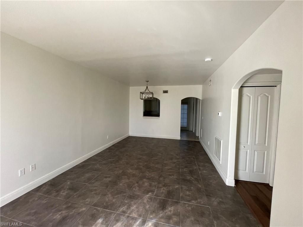 4110 Castilla Cir, Unit 102, Fort Myers, FL 33916 Photo