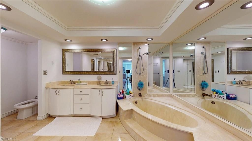 1912 S Ocean Dr, Unit 9A, Hallandale Beach, FL 33009 Photo