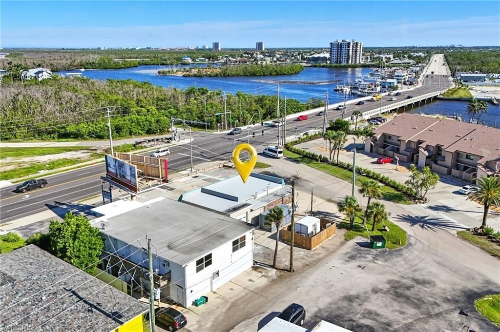19003 San Carlos Blvd, Fort Myers Beach, FL 33931 Photo