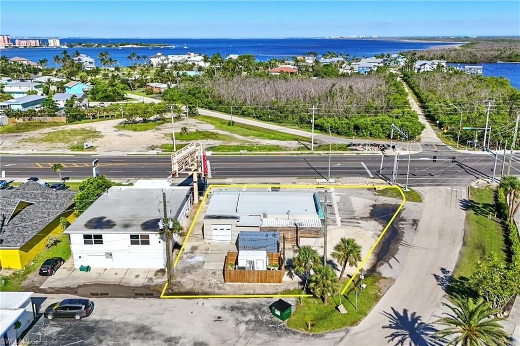 19003 San Carlos Blvd, Fort Myers Beach, FL 33931 Photo
