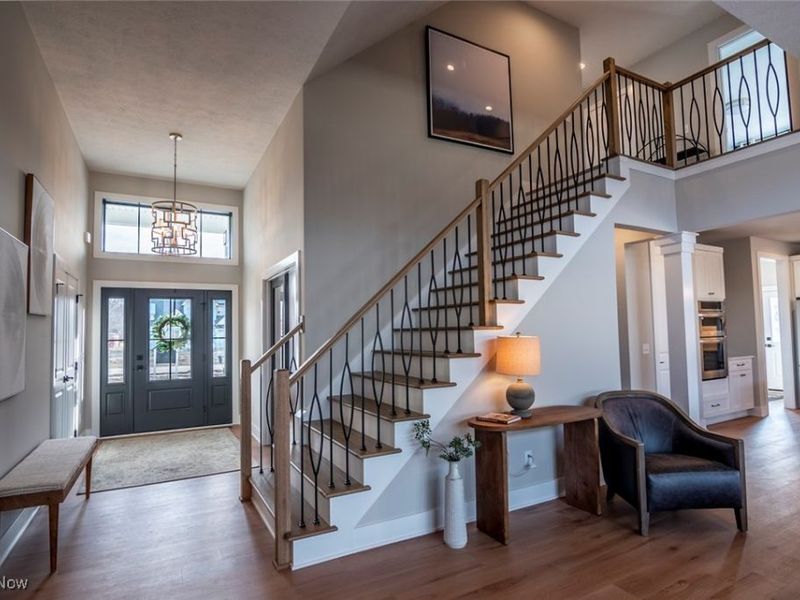 2223 Vivian Way, Avon, OH 44011 Photo 2