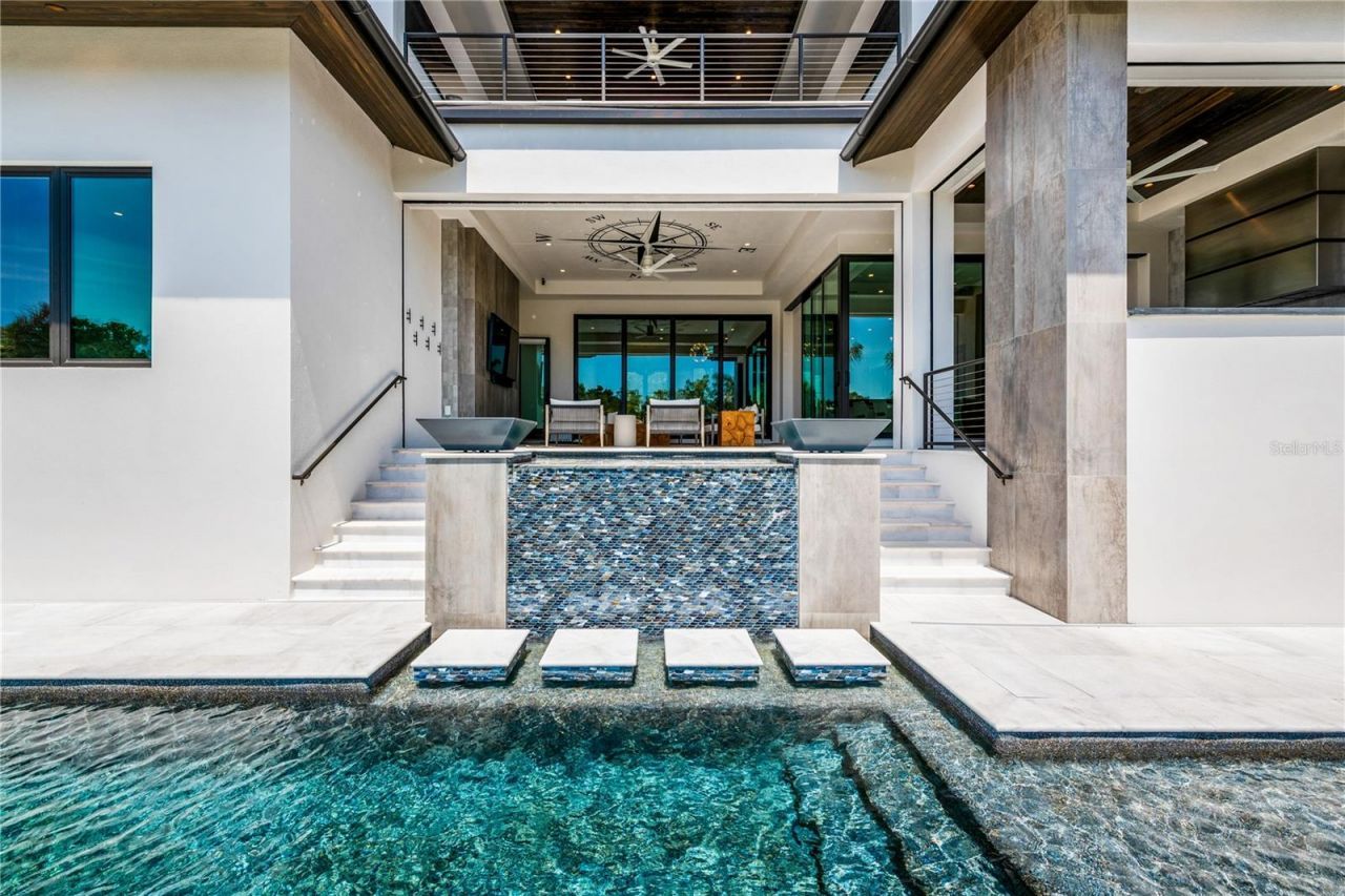 5362 Shadow Lawn Drive, Sarasota, FL 34242 Photo