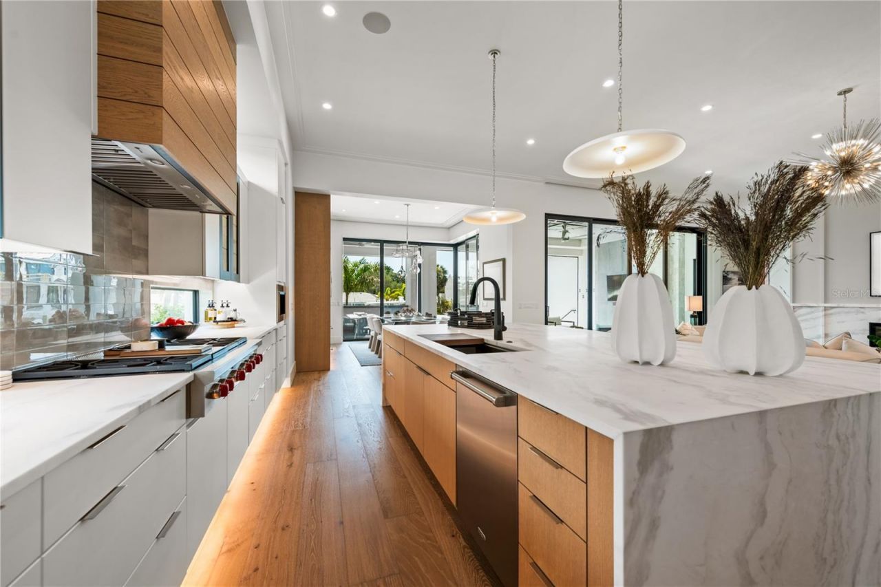 5362 Shadow Lawn Drive, Sarasota, FL 34242 Photo