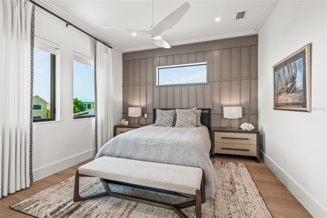 5362 Shadow Lawn Drive, Sarasota, FL 34242 Photo