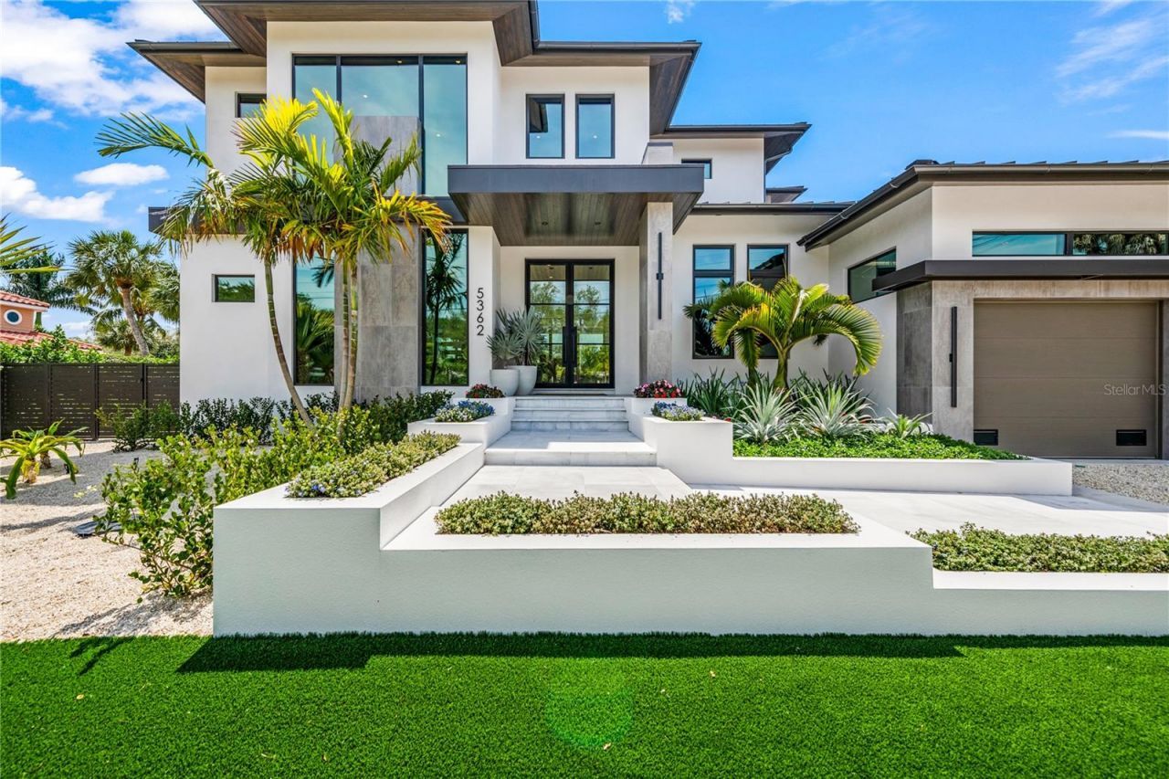 5362 Shadow Lawn Drive, Sarasota, FL 34242 Photo