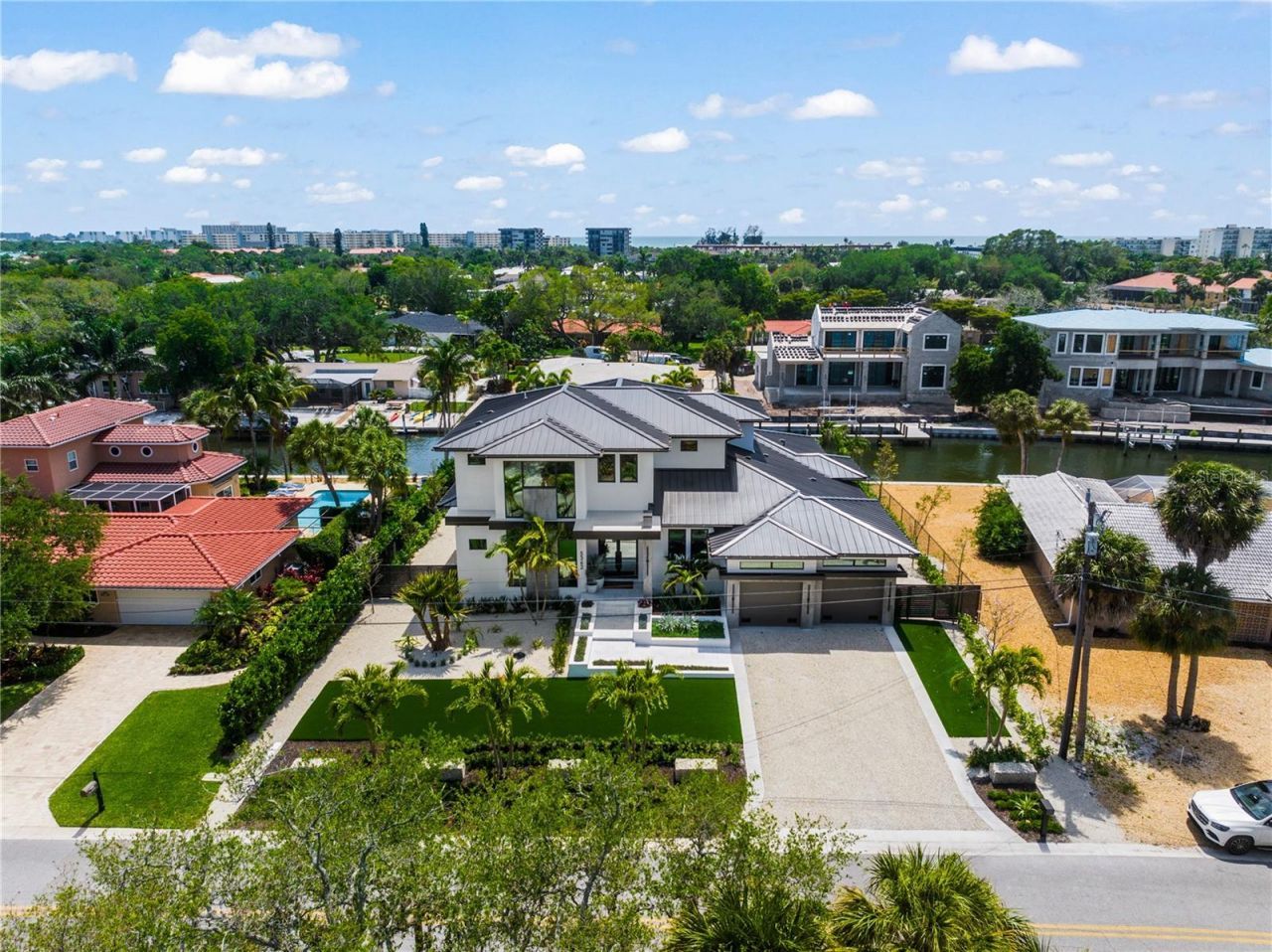 5362 Shadow Lawn Drive, Sarasota, FL 34242 Photo