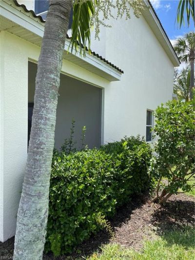 2533 Deerfield Lake Ct, Cape Coral, FL 33909 Photo