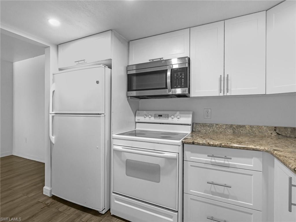 3704 Broadway, Unit 208, Fort Myers, FL 33901 Photo