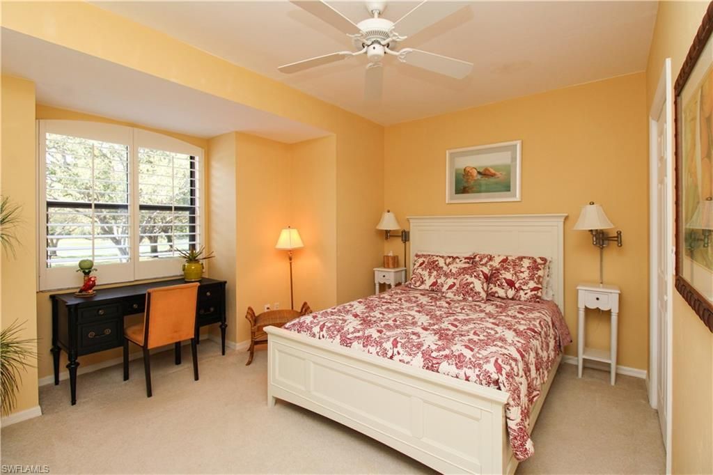 172 Vintage Cir, Unit 202, Naples, FL 34119 Photo