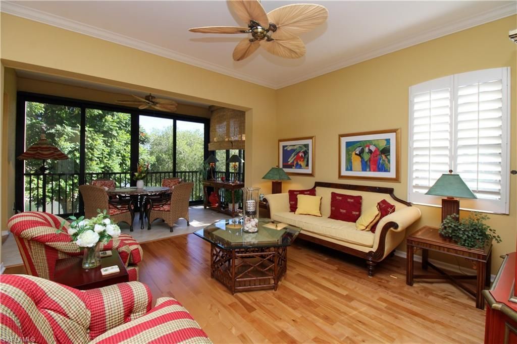 172 Vintage Cir, Unit 202, Naples, FL 34119 Photo