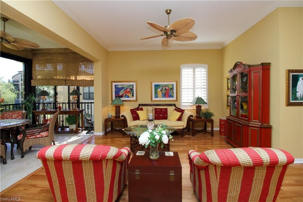 172 Vintage Cir, Unit 202, Naples, FL 34119 Photo
