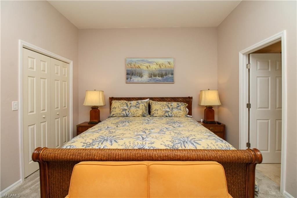 172 Vintage Cir, Unit 202, Naples, FL 34119 Photo