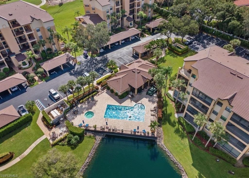 172 Vintage Cir, Unit 202, Naples, FL 34119 Photo
